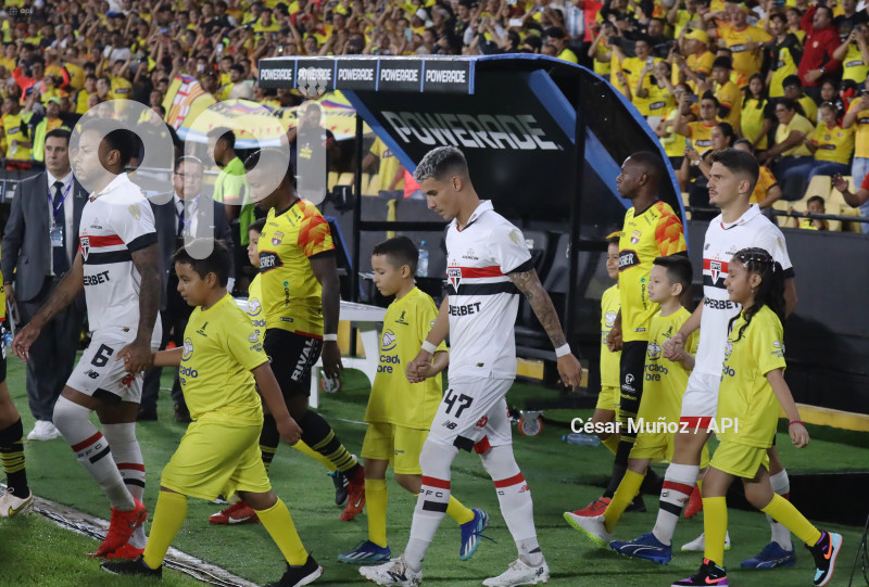 FBL-LIBERTADORES-BARCELONA-SAO PAULO