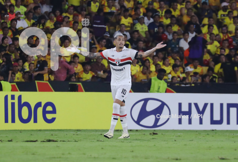FBL-LIBERTADORES-BARCELONA-SAO PAULO