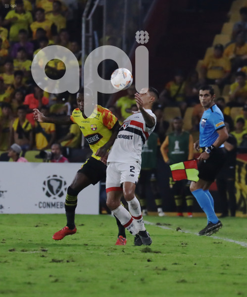 FBL-LIBERTADORES-BARCELONA-SAO PAULO