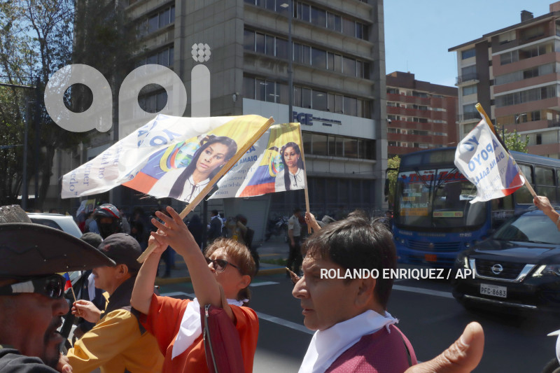 MARCHAS-APOYO-FISCAL-DIANA-SALAZAR
