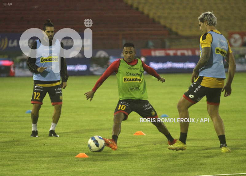 FBL-LIGAPRO-CUENCA-MUSHUC RUNA