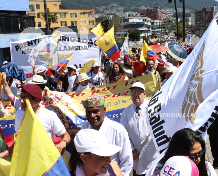 MARCHAS-APOYO-FISCAL-DIANA-SALAZAR