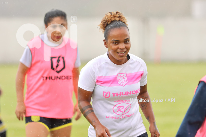 FBL-SUPERLIGA-FEMENINA-ECUABET-LEONES-NACIONAL