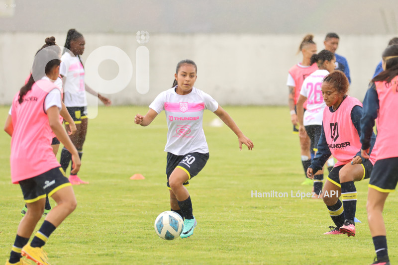 FBL-SUPERLIGA-FEMENINA-ECUABET-LEONES-NACIONAL