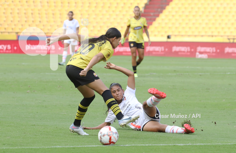 FBL-SUPERLIGA-BARCELONA-LIGA QUITO