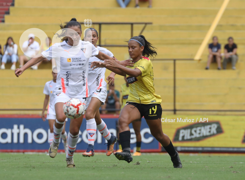 FBL-SUPERLIGA-BARCELONA-LIGA QUITO