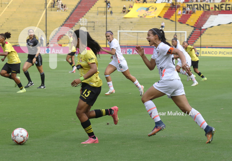 FBL-SUPERLIGA-BARCELONA-LIGA QUITO