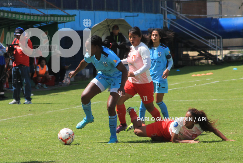 FBL-SUPERLIGA-FEMENINA-CATOLICA-DEP-IBARRA