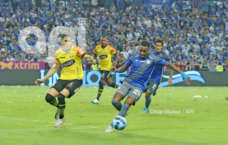 FBL-LIGAPRO-EMELEC-BARCELONA