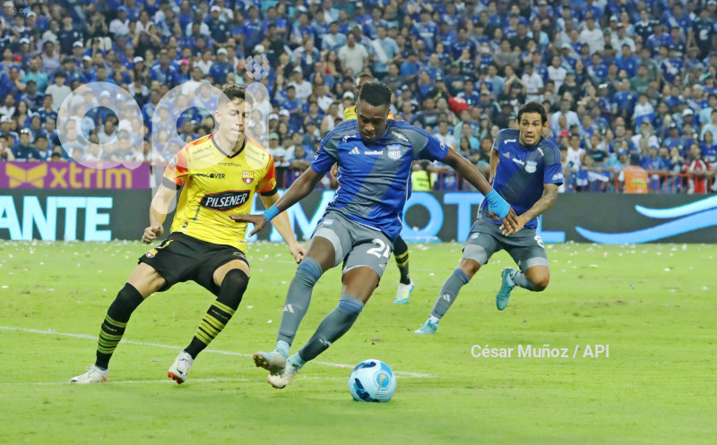 FBL-LIGAPRO-EMELEC-BARCELONA