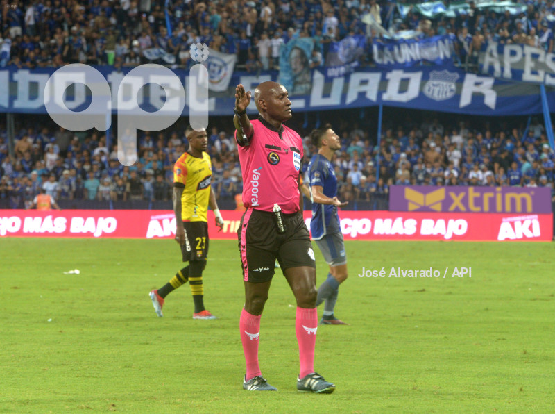 FBL-LIGAPRO-EMELEC-BARCELONA