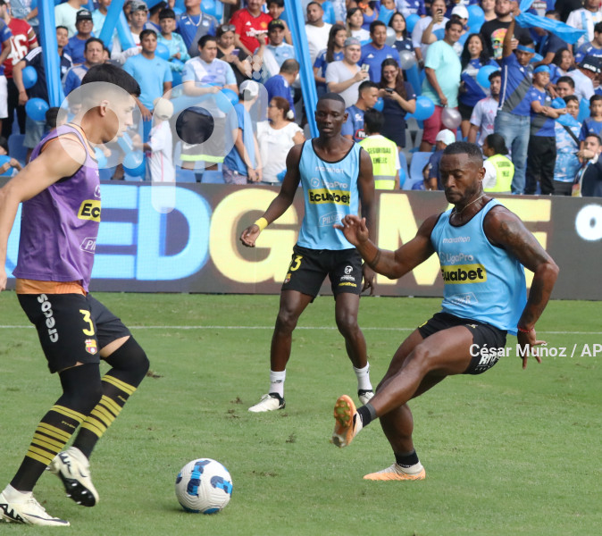 FBL-LIGAPRO-EMELEC-BARCELONA