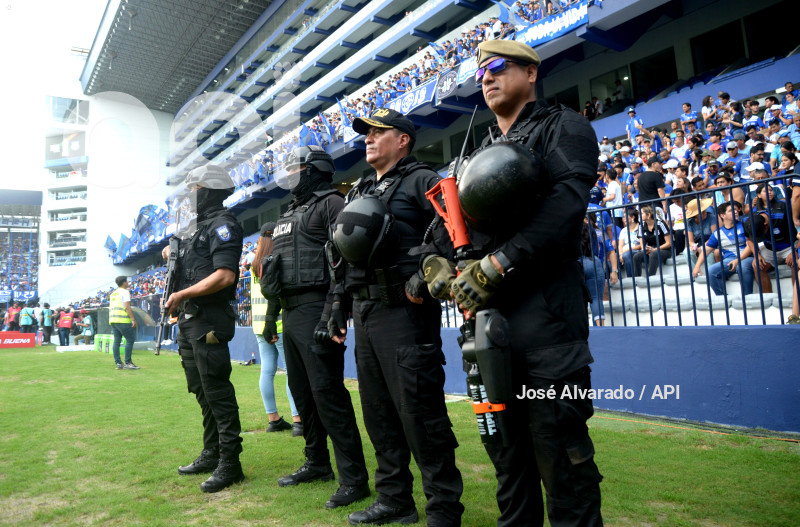 FBL-LIGAPRO-EMELEC-BARCELONA
