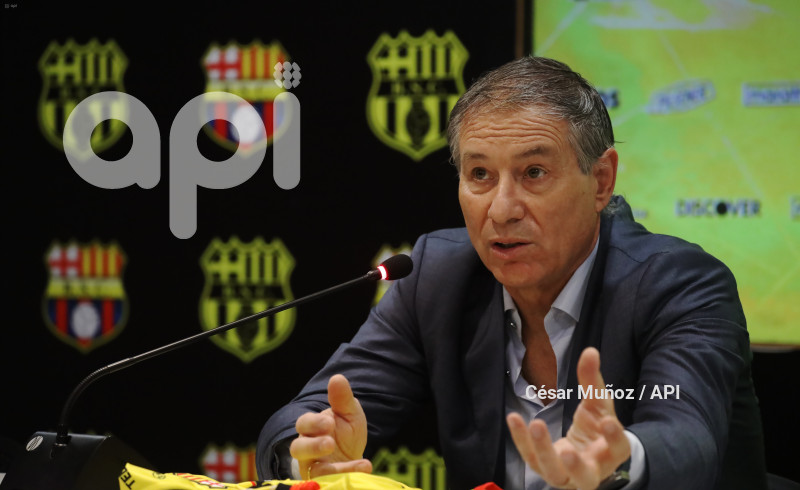 GYE-ARIEL HOLAN DT BARCELONA