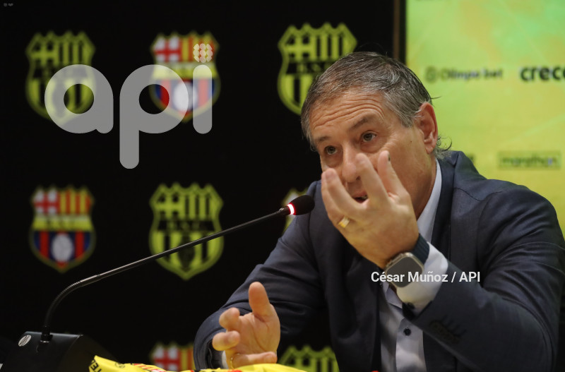 GYE-ARIEL HOLAN DT BARCELONA