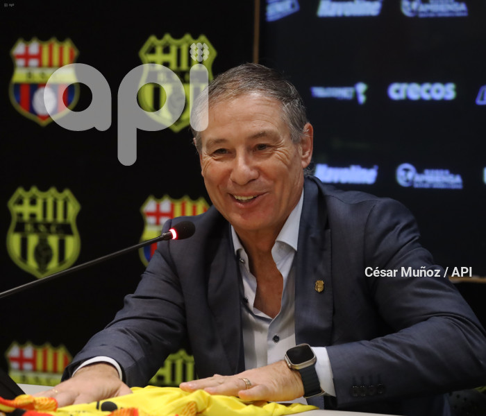 GYE-ARIEL HOLAN DT BARCELONA