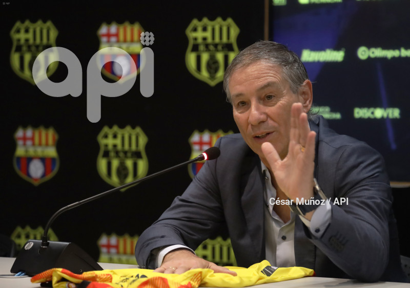 GYE-ARIEL HOLAN DT BARCELONA
