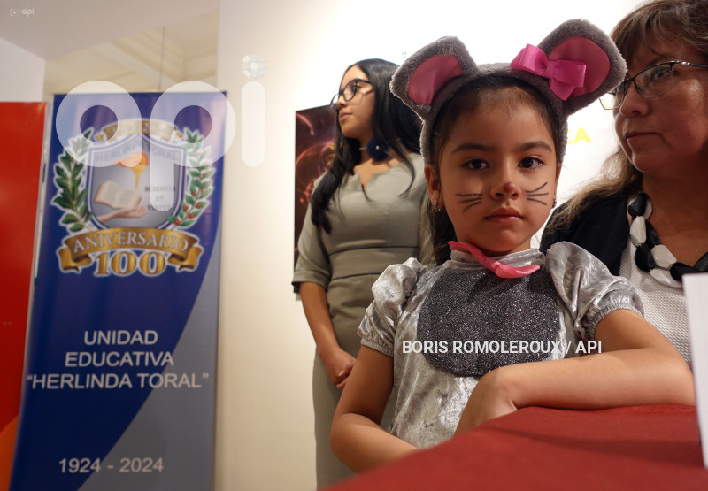 CUENCA-RUEDA DE PRENSA-ANIVERSARIO 100 AÑOS HERLINDA