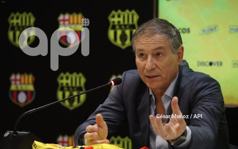 GYE-ARIEL HOLAN DT BARCELONA