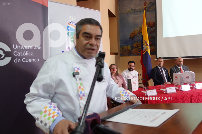 CUENCA-FIRMA CONVENIO-EMPRESAS HOTELERAS