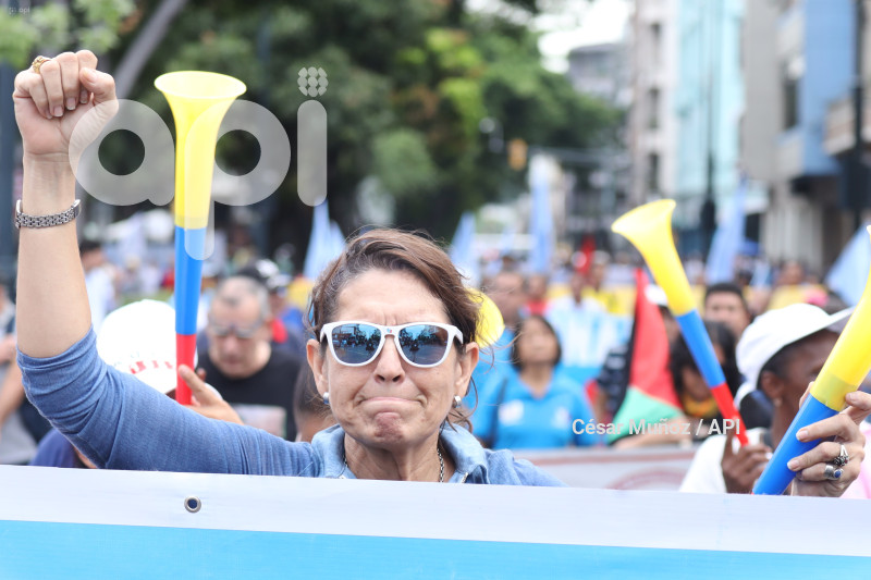GYE-DIA TRABAJADOR