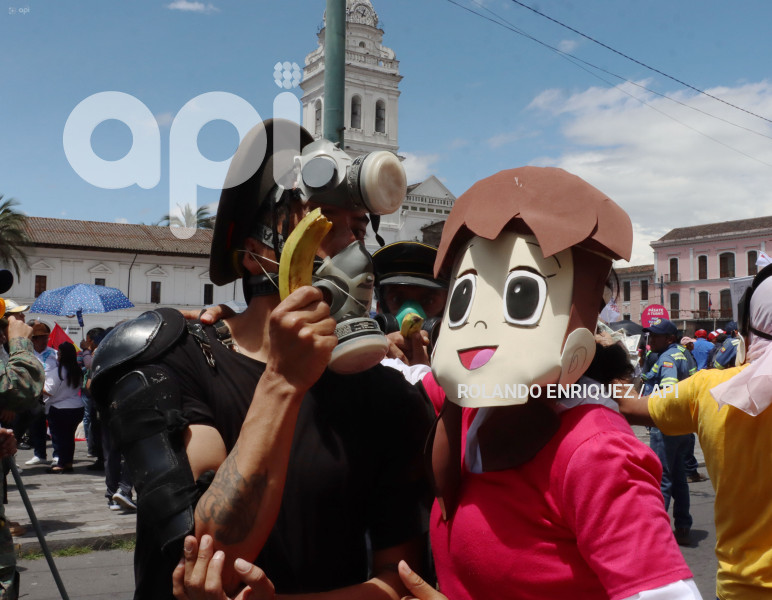 UIO-MARCHA-DIA-TRABAJADOR