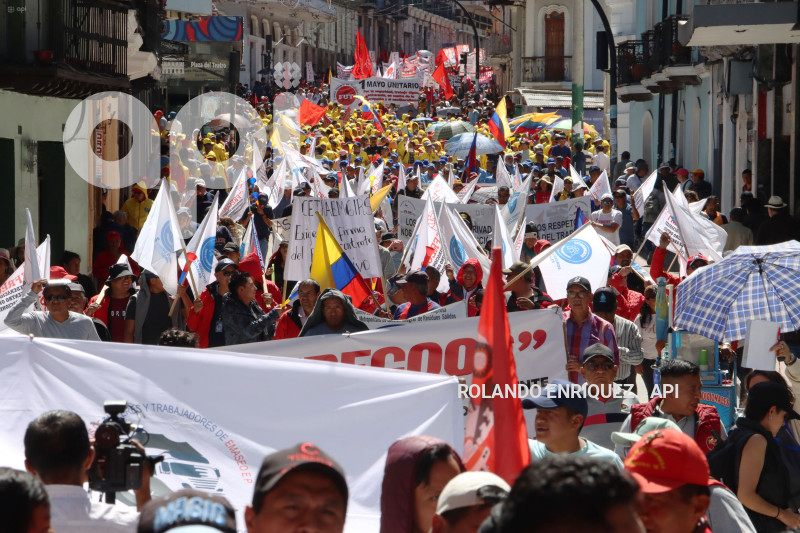 UIO-MARCHA-DIA-TRABAJADOR