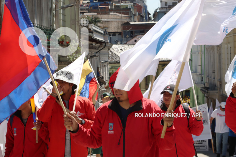 UIO-MARCHA-DIA-TRABAJADOR