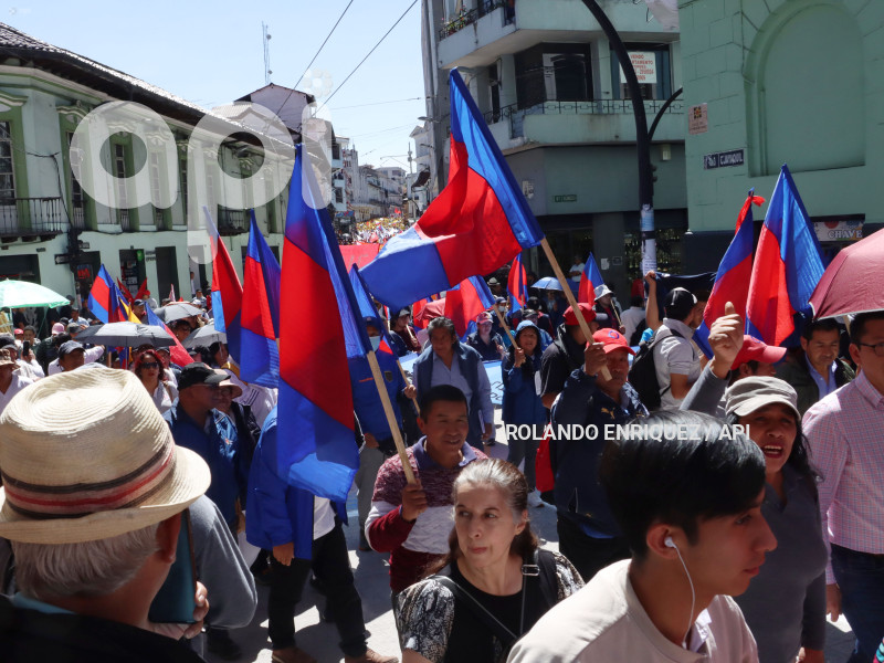 UIO-MARCHA-DIA-TRABAJADOR