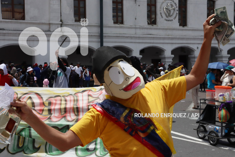 UIO-MARCHA-DIA-TRABAJADOR