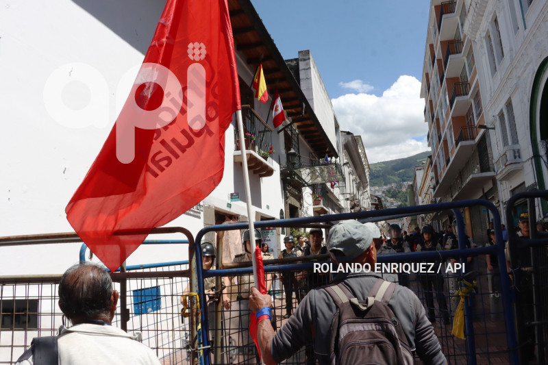 UIO-MARCHA-DIA-TRABAJADOR