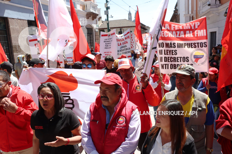 UIO-MARCHA-DIA-TRABAJADOR