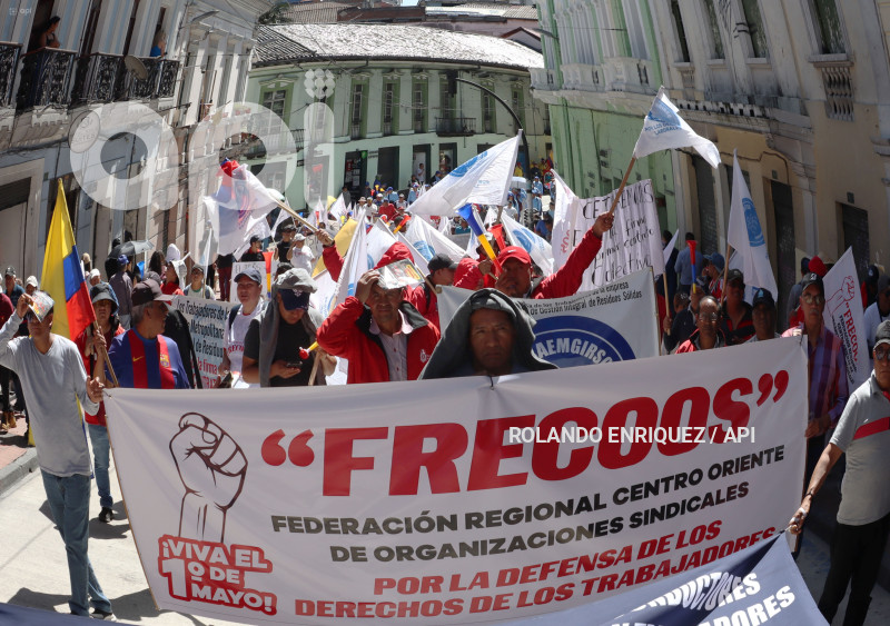 UIO-MARCHA-DIA-TRABAJADOR