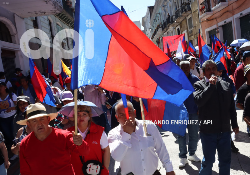 UIO-MARCHA-DIA-TRABAJADOR