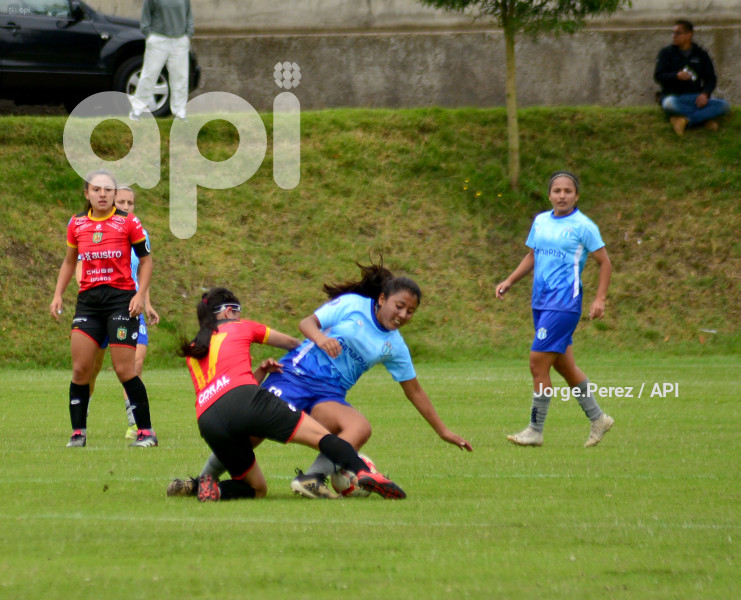 FBL SUPER LIGA FEMENINA MACARA CUENCA.