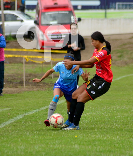 FBL SUPER LIGA FEMENINA MACARA CUENCA.