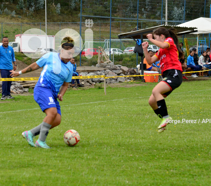 FBL SUPER LIGA FEMENINA MACARA CUENCA.