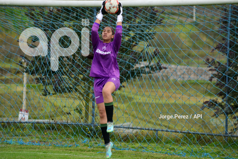FBL SUPER LIGA FEMENINA MACARA CUENCA.