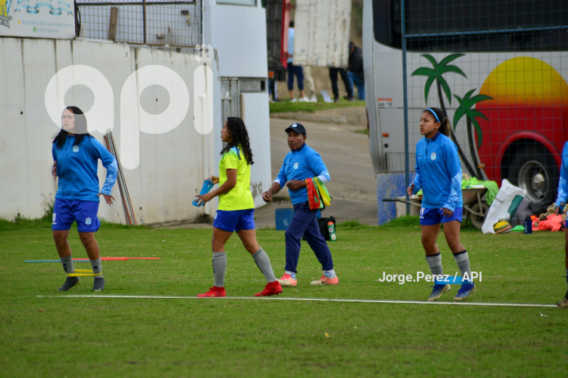 FBL SUPER LIGA FEMENINA MACARA CUENCA.