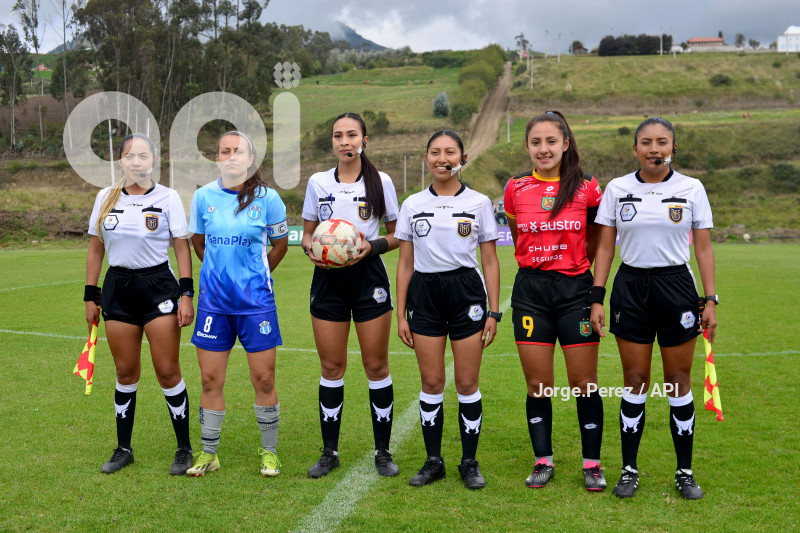 FBL SUPER LIGA FEMENINA MACARA CUENCA.