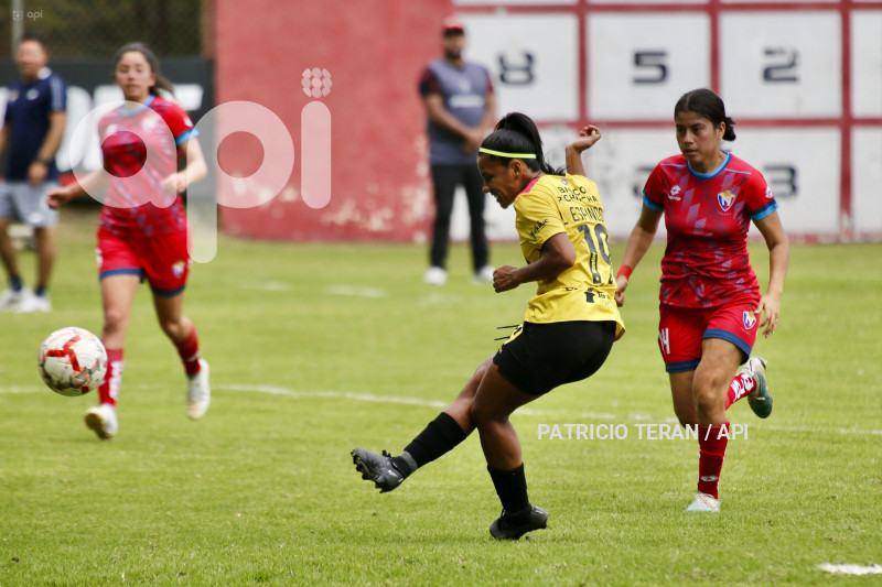 FBL-SUPERLIGA-FEMENINA - EL NACIONAL-BARCELONA S.C.