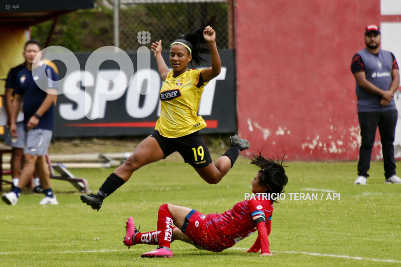 FBL-SUPERLIGA-FEMENINA - EL NACIONAL-BARCELONA S.C.