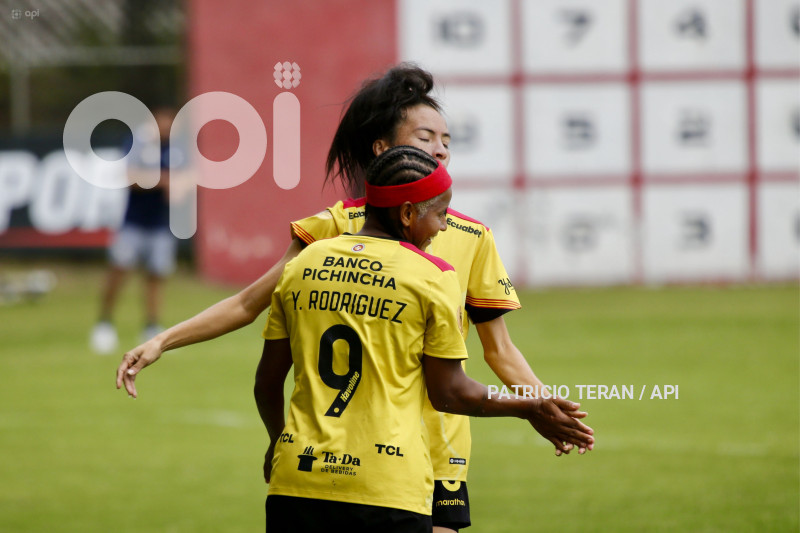 FBL-SUPERLIGA-FEMENINA - EL NACIONAL-BARCELONA S.C.