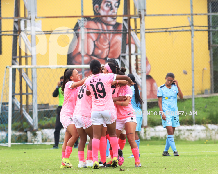 FBL-SUPERLIGA-FEMENINA-NANAS-CATOLICA
