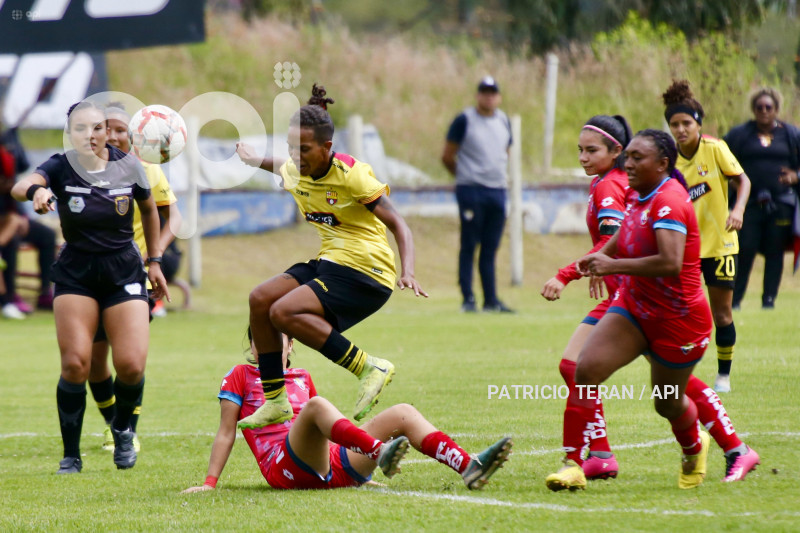 FBL-SUPERLIGA-FEMENINA - EL NACIONAL-BARCELONA S.C.