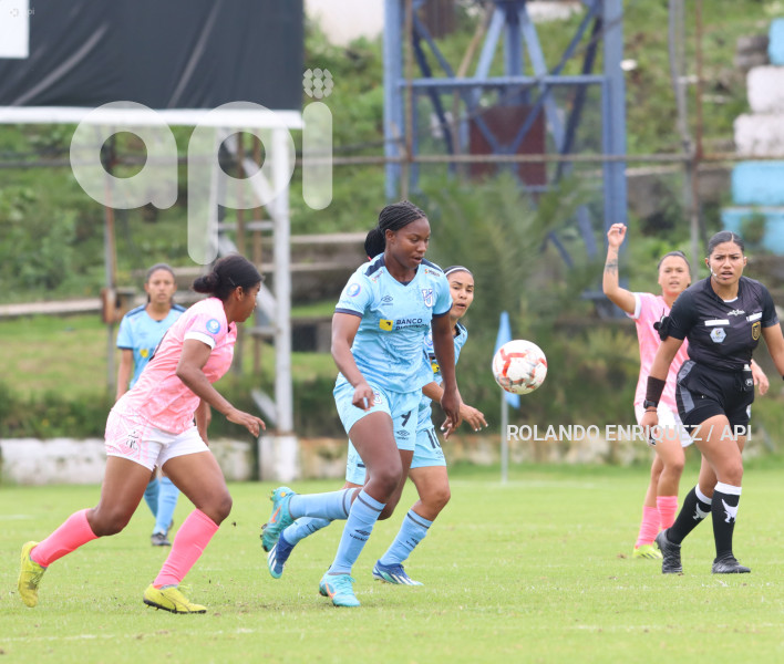 FBL-SUPERLIGA-FEMENINA-NANAS-CATOLICA