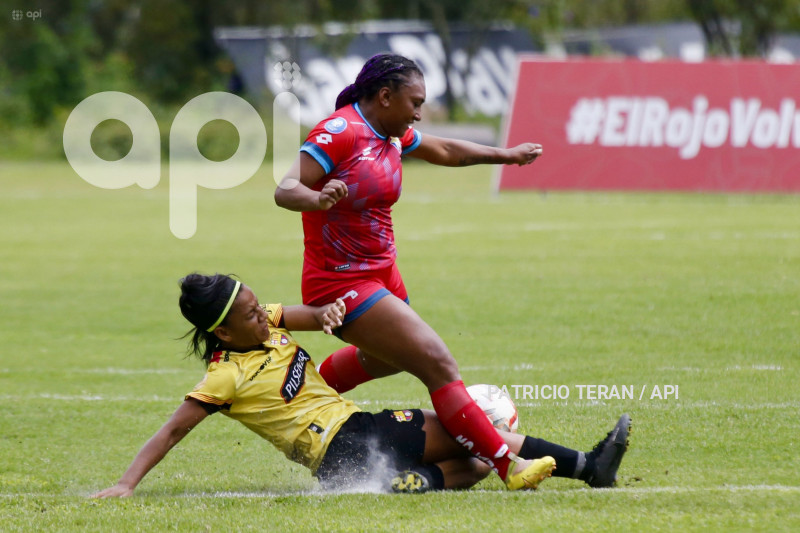 FBL-SUPERLIGA-FEMENINA - EL NACIONAL-BARCELONA S.C.