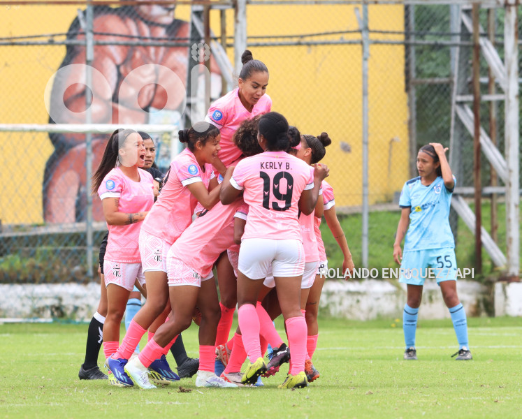 FBL-SUPERLIGA-FEMENINA-NANAS-CATOLICA