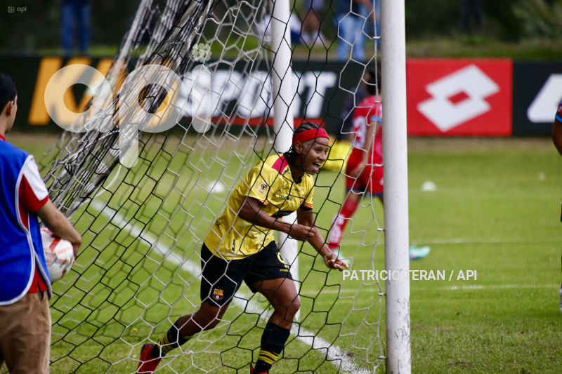 FBL-SUPERLIGA-FEMENINA - EL NACIONAL-BARCELONA S.C.