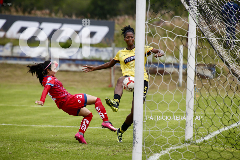 FBL-SUPERLIGA-FEMENINA - EL NACIONAL-BARCELONA S.C.